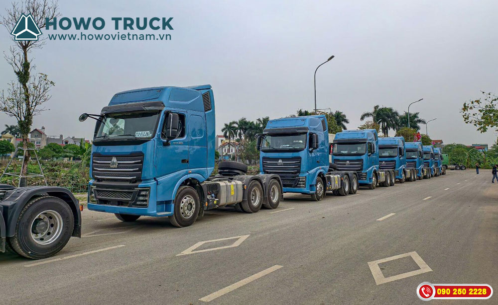 Dàn xe đầu kéo HOWO TH7 chuẩn bị giao tới cho khách hàng